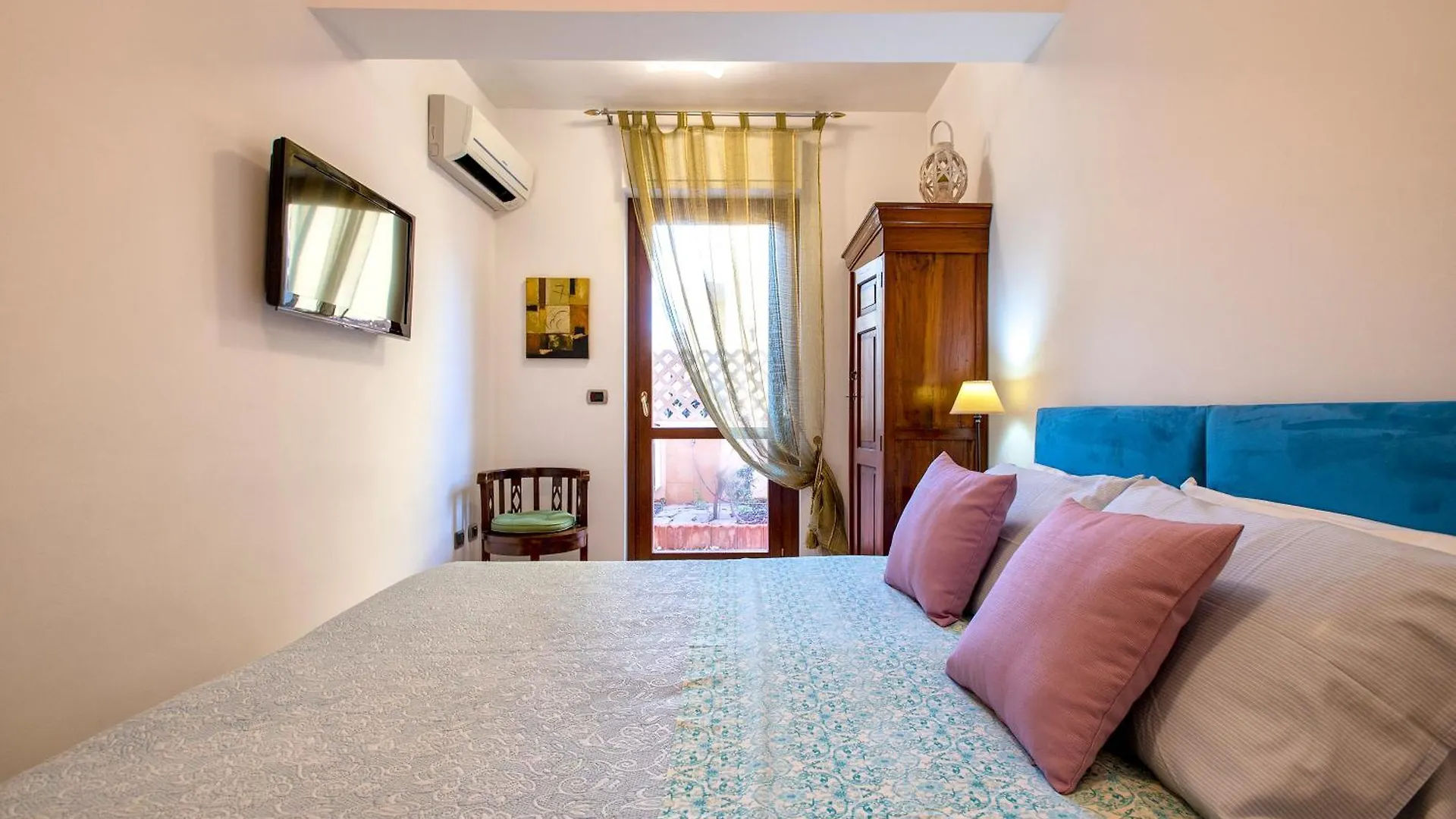 Dada House Apartment Alghero 0*,  Italy